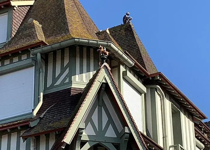 Aparthotel Goélia Le Castel Normand à Deauville