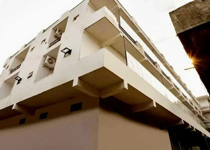 Hotel O Pop Hotel Shubham