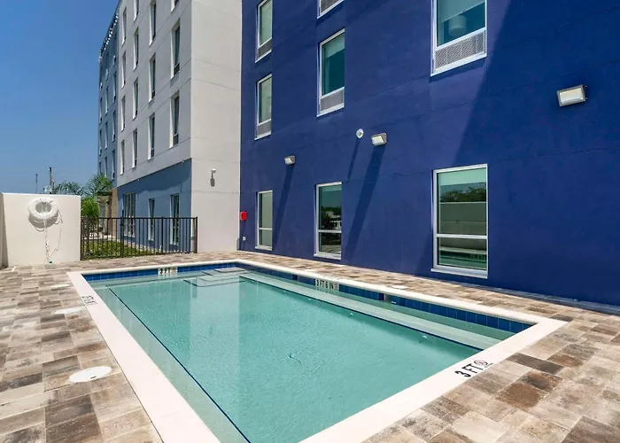 Comfort Inn & Suites New Port Richey Downtown District