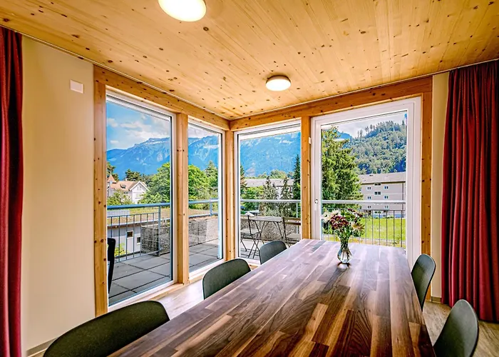 Swiss Inn & Apartments