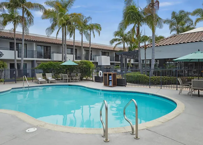 Courtyard By Marriott San Diego Del Mar/