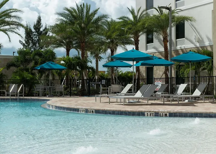 Home2 Suites By Hilton Cape Canaveral Cruise Port