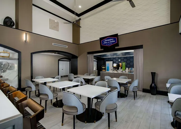 Hampton Inn & Suites Fort Worth-Fossil Creek