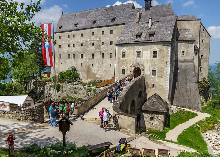 Burg Altpernstein
