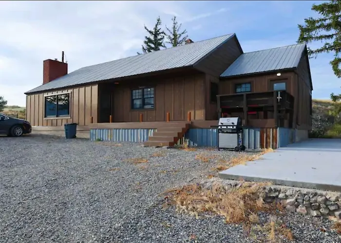 Sportsman Lodge Melrose Mt