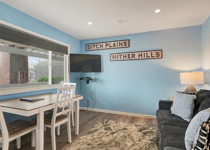 Oceanside Suites
