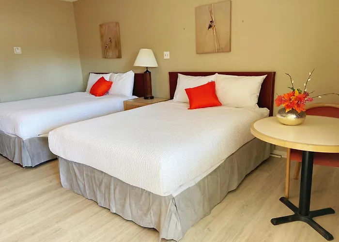 Slumber Lodge