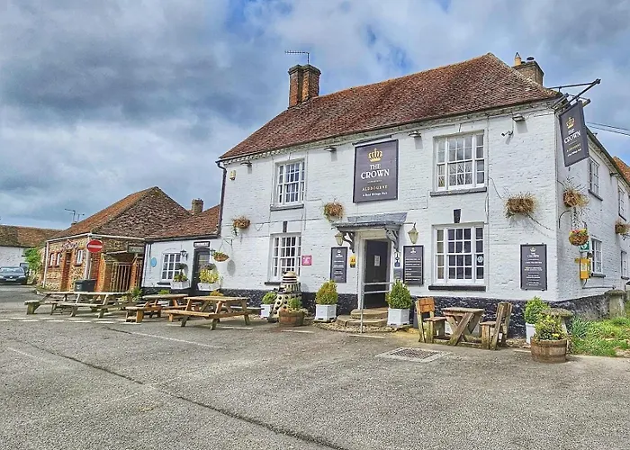 The Crown Aldbourne