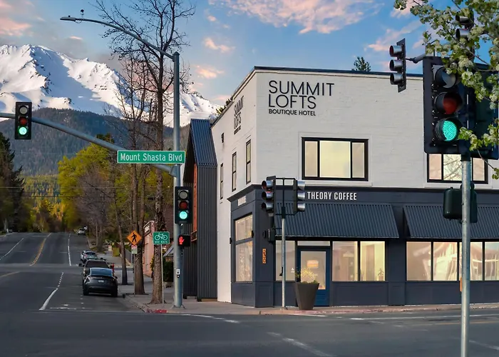 Summit Lofts Boutique Hotel