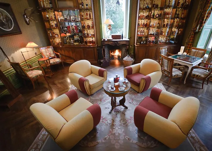 Hôtel L'Yeuse - Les Collectionneurs