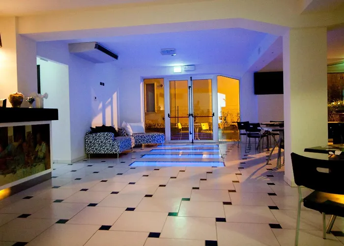 Hotel Leonardo