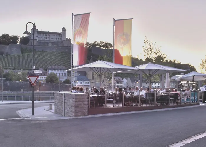 Hotel Walfisch