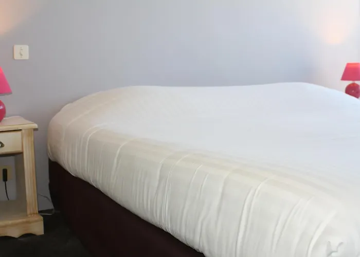 Logis Hotel du Midi