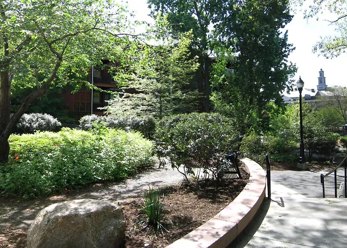 Longwood Inn Brookline