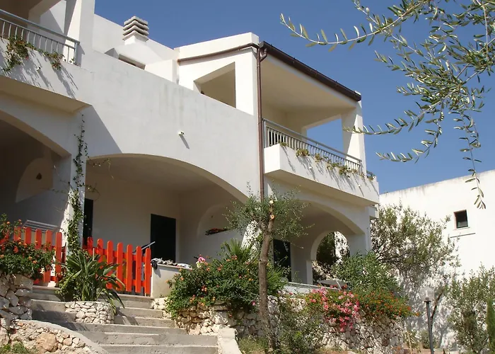 Baia Degli Aranci Suite&Apartments
