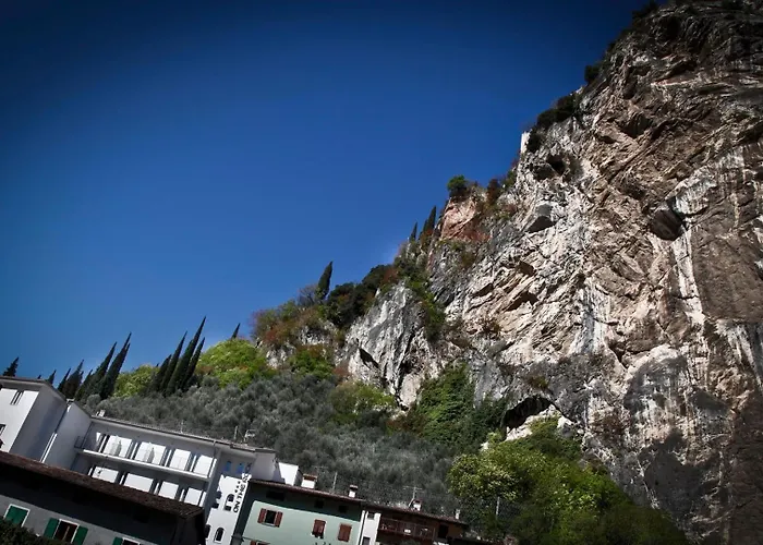 Hotel On The Rock Arco
