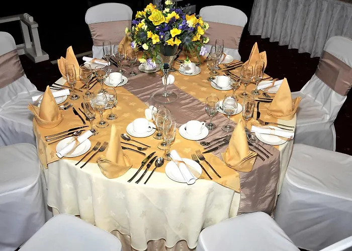 Woodland House Hotel
