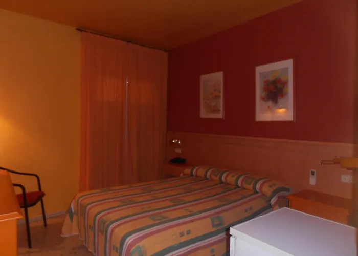 Hostal Carlos III