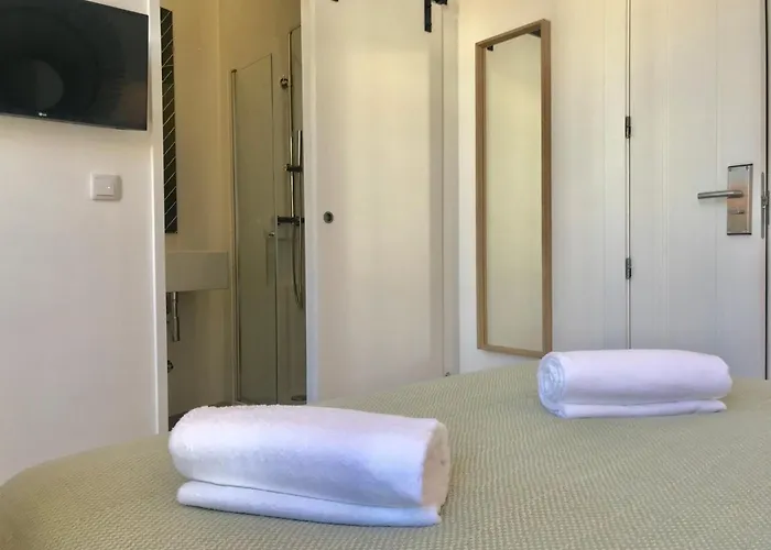 Alameda Exclusive House