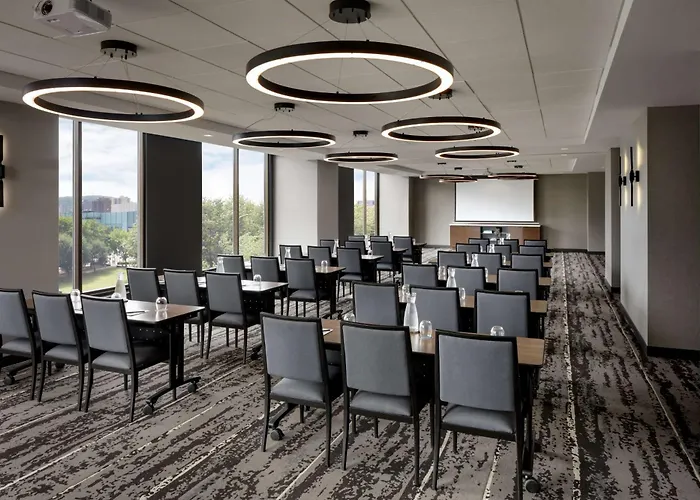 Hyatt Place Montreal - Downtown
