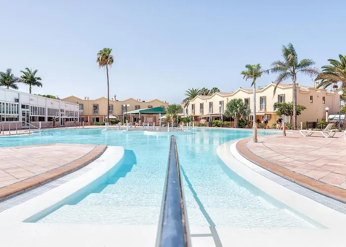 Villetta Green Oasis Club