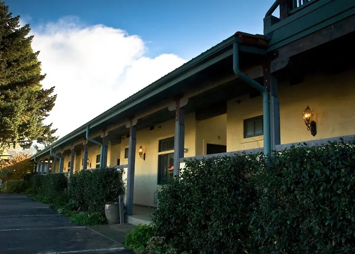 Sonoma Creek Inn