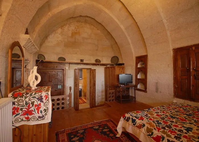 Arif Cave Hotel