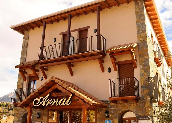 Hotel Arnal
