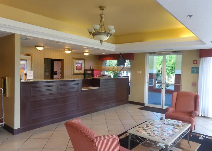 Ruskin Inn Tampa-Sun City Center