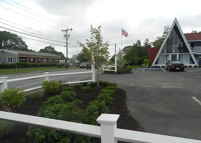 Cape Shore Inn
