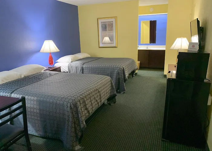 Relax Inn & Suites