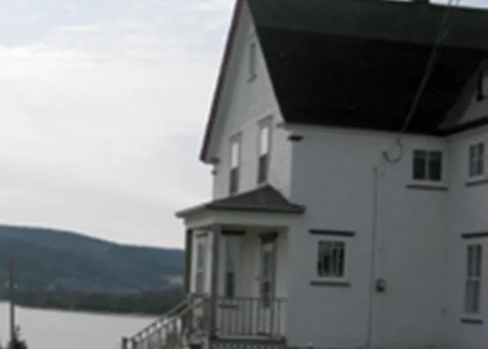 Margaree Harbour View Inn B&B