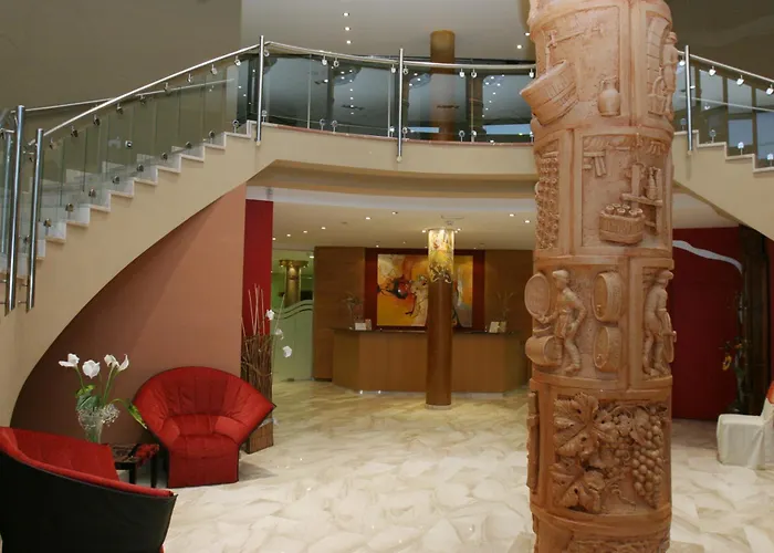 Hotel Fonda Neus