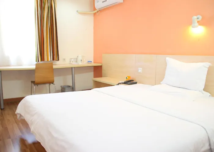 7Days Inn Beijing Tongzhou Beiguan Metro Station
