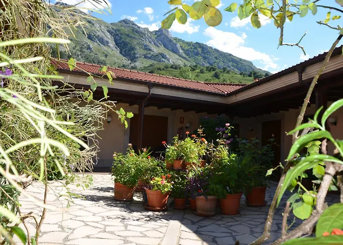 Arenas De Cabrales- Apartamentos