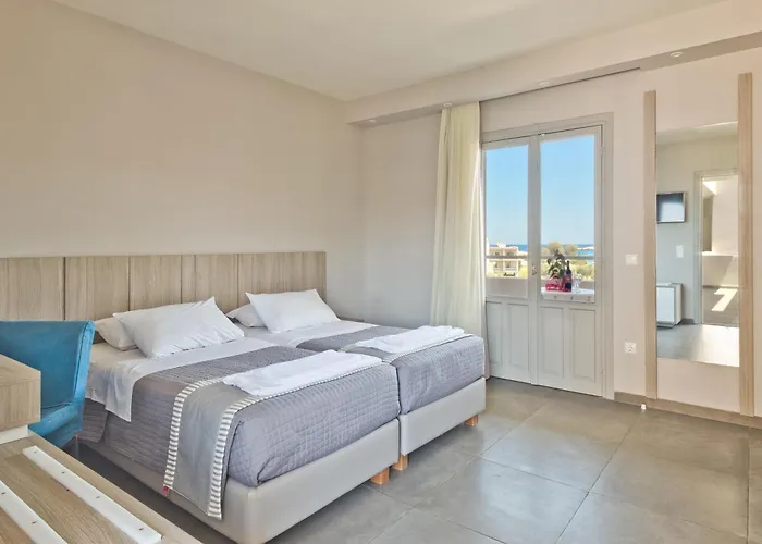 Parasol Luxury Hotel & Suites Adults Only