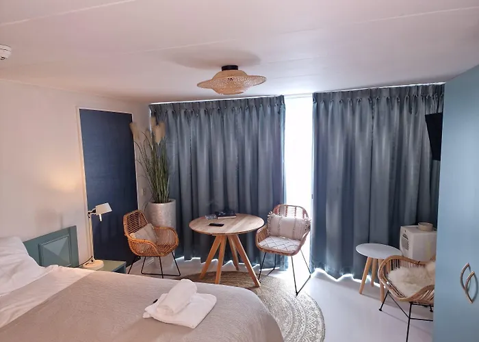 Hotel Liberte Schoorl