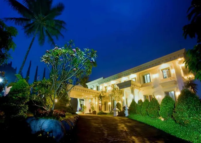 Rizen Premiere Hotel