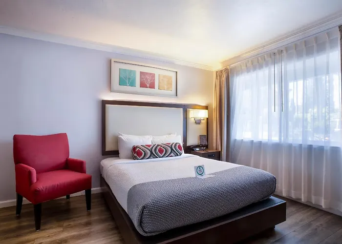 The Palo Alto Inn