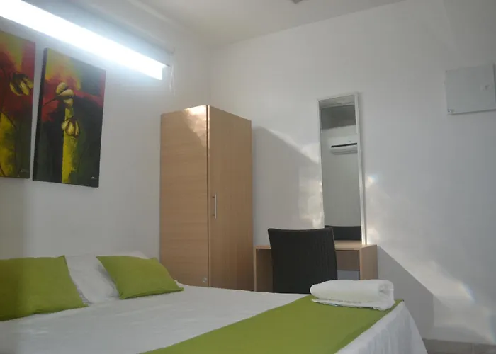 Hotel Calarca Plus