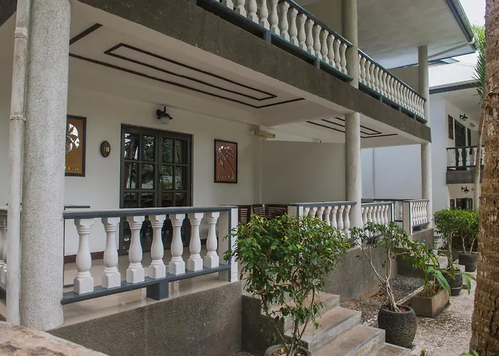 Hotel Chateau St Cloud La Digue 