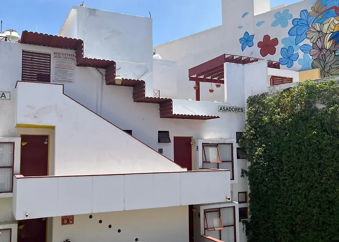 Inmotega - Suites Tg