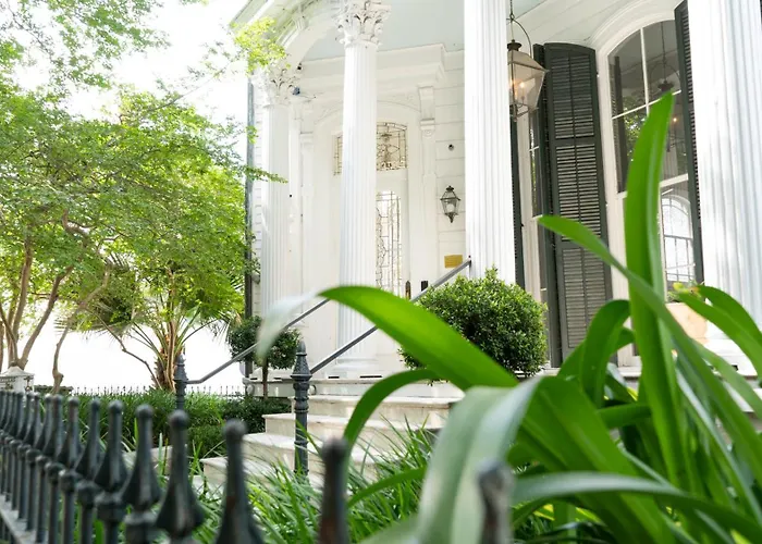 Melrose Mansion
