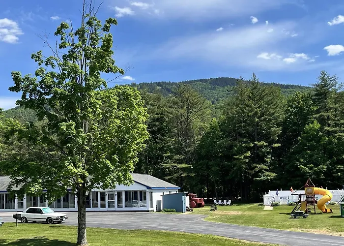 North Colony And Cottages