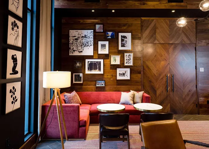 Cambria Hotel Boston Somerville