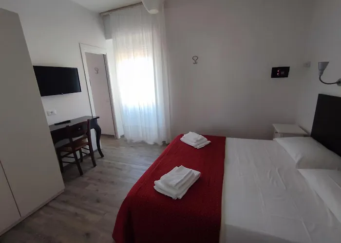 Hotel Tirreno