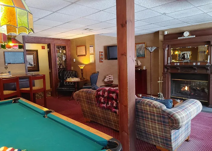 Inn At Ellis River