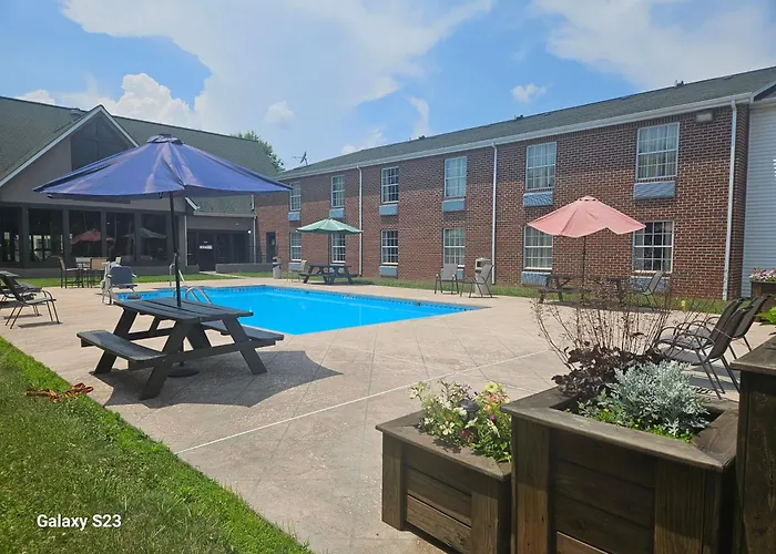 Quality Inn Dublin I-81