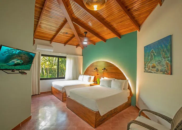 Hotel El Velero Playa Hermosa 