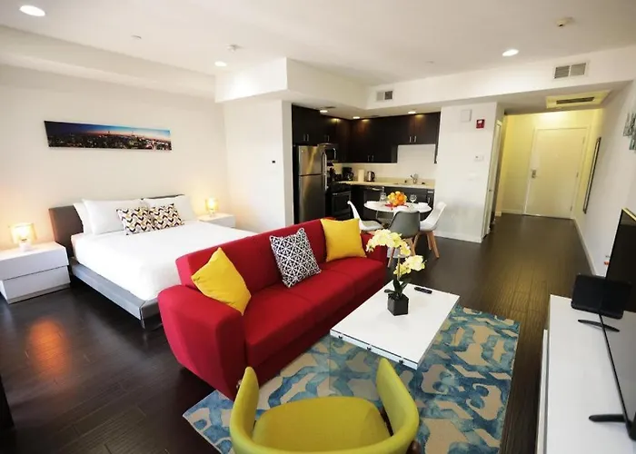 Downtown Cosmopolitan Residences